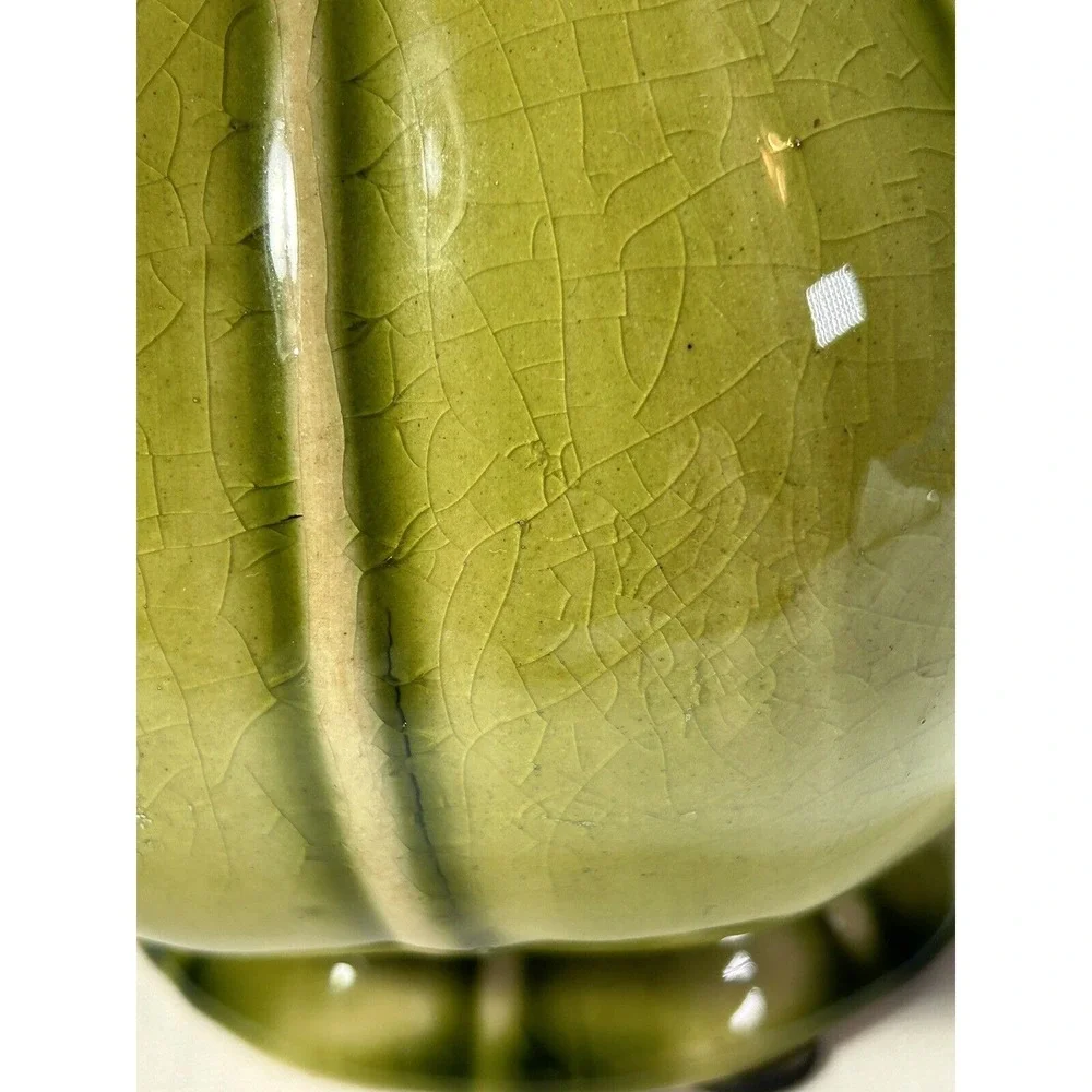 Vibrant MCM Green‎ Ribbed Variegated Vase with crazing 10.25 in